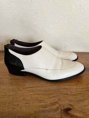 Tibi White and Black Leather Loafers Size 38.5